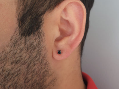 Clou d'oreille solitaire masculin avec diamant de laboratoire noir en or blanc 585 – 0,20 ct