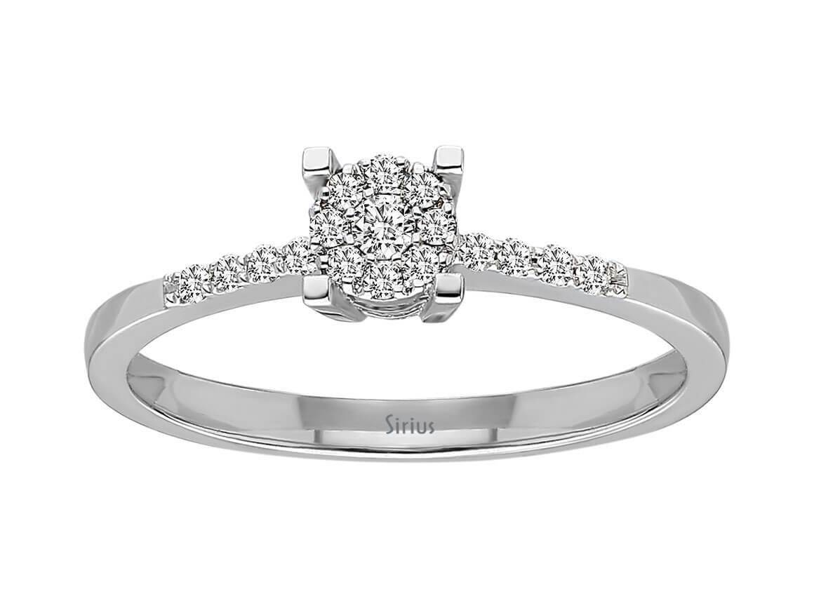 Bague élégante avec solitaire de 0,03 ct et pierres latérales de 0,11 ct | Or Blanc 8 carats – Bijoux haut de gamme de Rosy Lab Diamonds