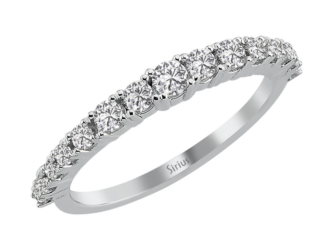 Classic half-memory ring with 0.50 ct lab diamonds in white gold