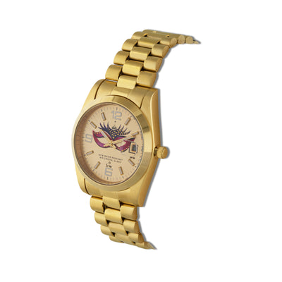 Clock with mask