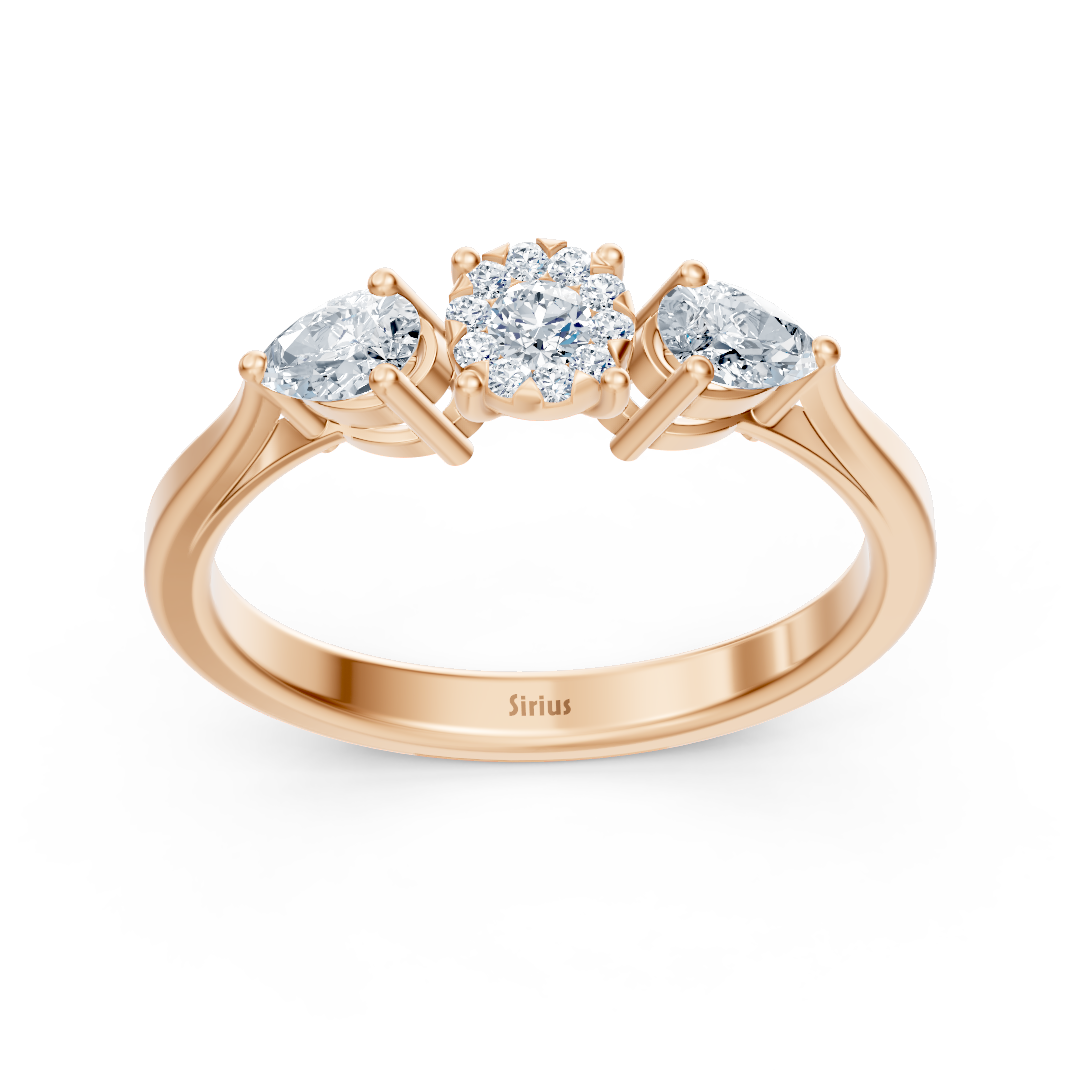 Bague en diamant à trois pierres avec taille poire et Taille Brillant Rond – Or Rose 14 carats – Bijoux haut de gamme de Rosy Lab Diamonds