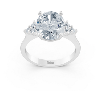 Elegant Look – White Gold Ring with Oval Lab-Grown Diamond