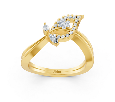 Yellow gold ring with round and marquise diamonds in teardrop shape