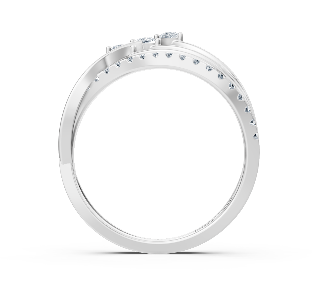 Délicate bague en Or Blanc sertie de diamants de laboratoire taille poire et Taille Brillant Rond – Bijoux haut de gamme de Rosy Lab Diamonds