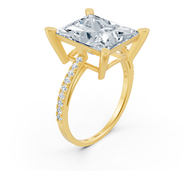 Verlobungsring Sirius mit Prinzess-Schliff in Gelbgold