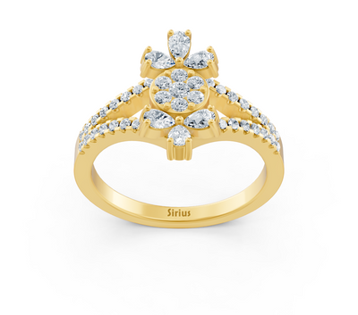Yellow gold ring with triple setting and round as well as pear diamonds
