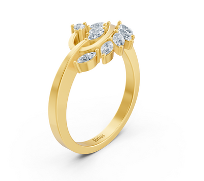 Yellow gold ring with marquise and round diamonds