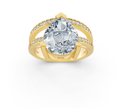Şık sarı altın yüzük, armut ve yuvarlak laboratuvar yapımı elmas – 5,56 ct