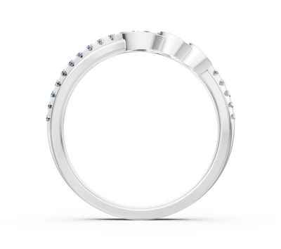 Weißgoldener Ring mit drei Herzen und Labordiamanten