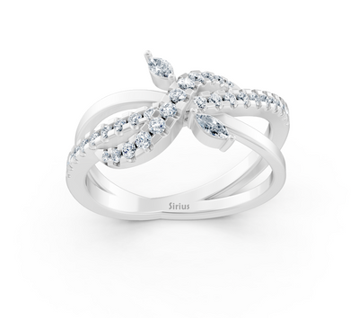 Weißgold-Ring mit elegant geschwungener Marquise-Rund-Diamantlinie