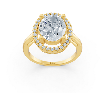 Strahlender Oval-Halo-Ring mit Labordiamanten in 14K Gelbgold