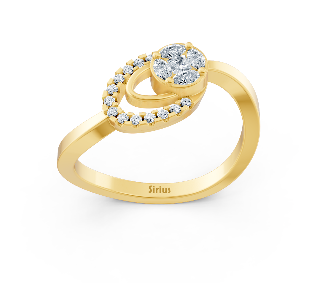 Stylish yellow gold ring with marquise, princess, and round diamonds