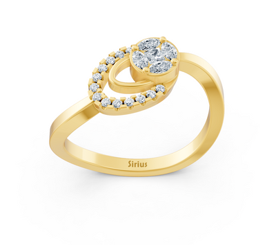Stylish yellow gold ring with marquise, princess, and round diamonds
