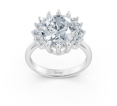 Elegant halo ring in white gold with oval lab diamond