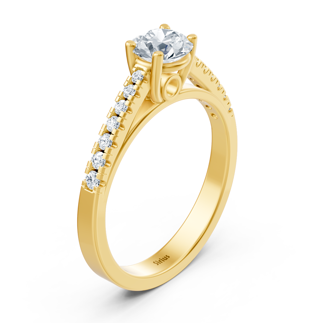 Classic Yellow Gold ring with lab-grown diamond solitaire and graduated side stones - high-quality Jewelry from Rosy Lab Diamonds