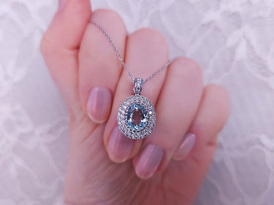 Oval Aquamarine Pendant with Diamond Pavé – 1.86 ct & 0.64 ct in 14K White Gold