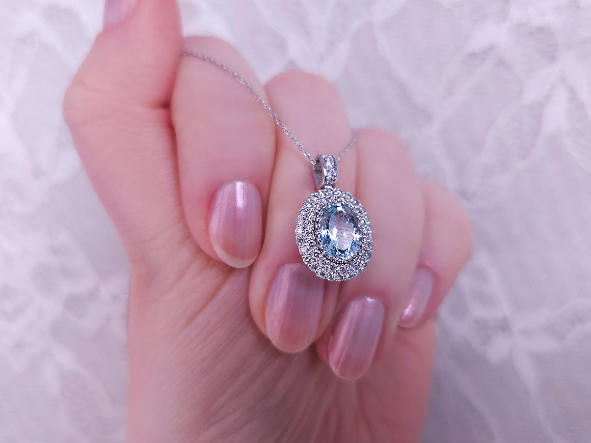 Oval Aquamarine Pendant with Diamond Pavé – 1.86 ct & 0.64 ct in 14K White Gold