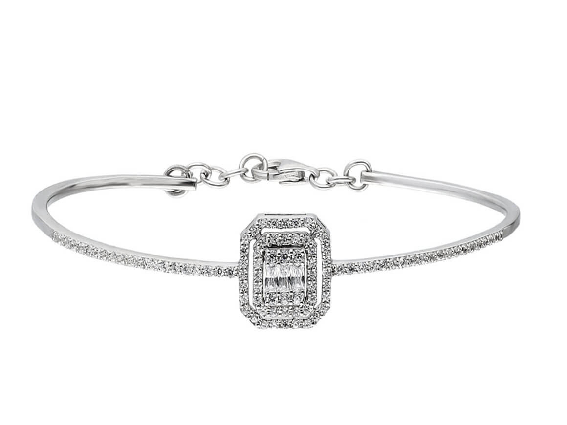 Cuff bracelet with 3 baguette & 94 round lab-grown diamonds in 14K white gold – 0.81 ct