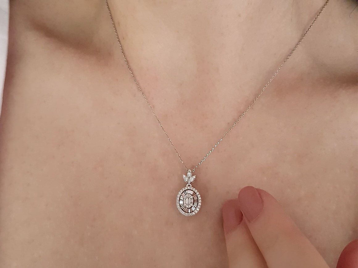 قلادة دائرية بألماس مختبري باغيت ودائري | ذهب عيار 14 قيراطًا - مجوهرات فاخرة من Rosy Lab Diamonds