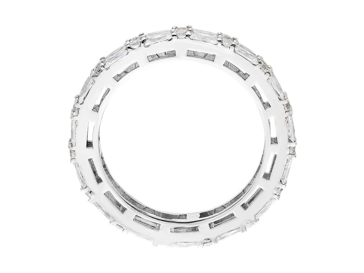 Elegant diamond ring in Tamtur style with 30 round and 30 baguette diamonds
