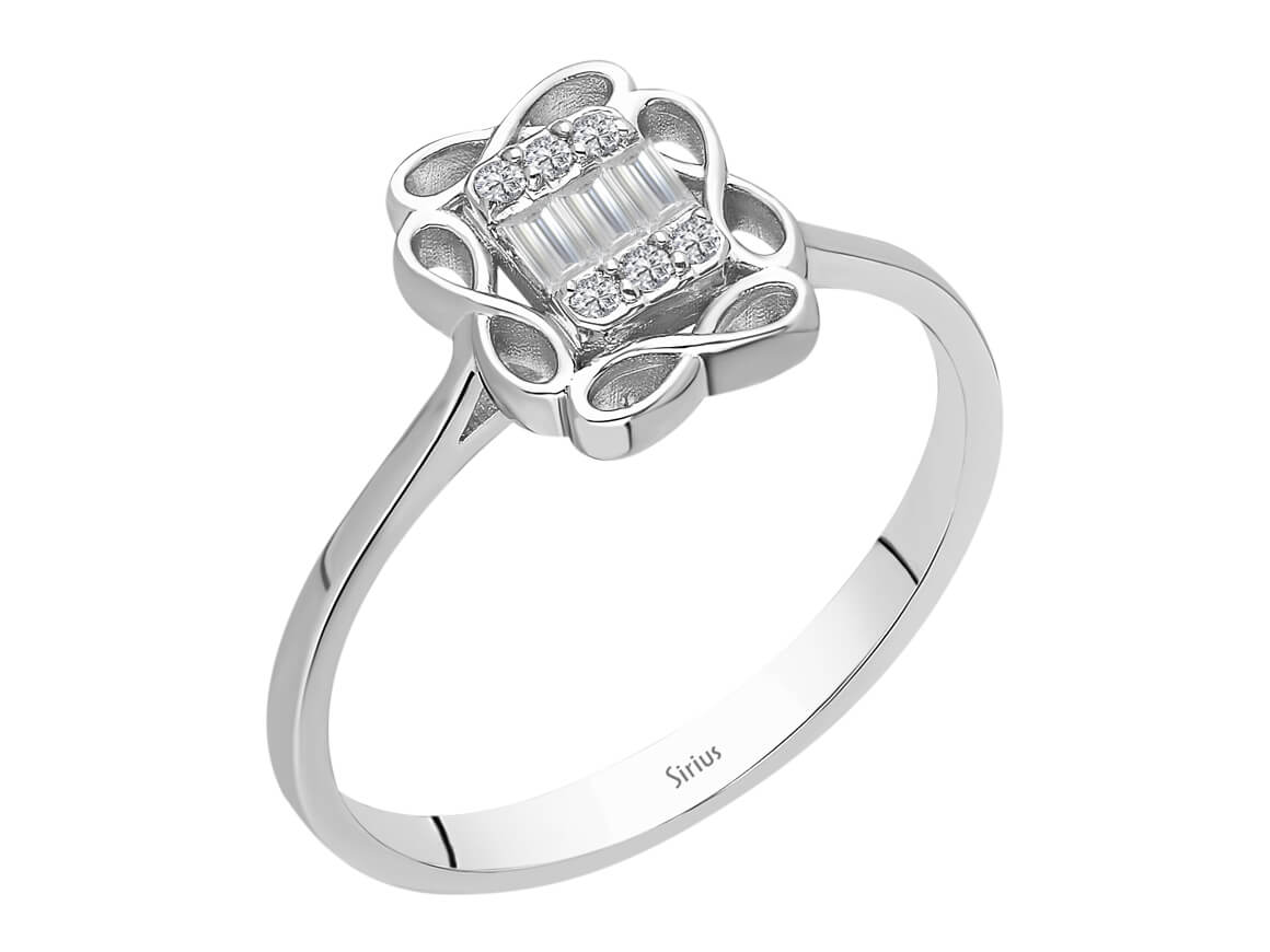 Délicue de bague avec diamants de laboratoire en taille baguette et Taille Brillant Rond | Or Blanc 8 carats – Bijoux haut de gamme de Rosy Lab Diamonds