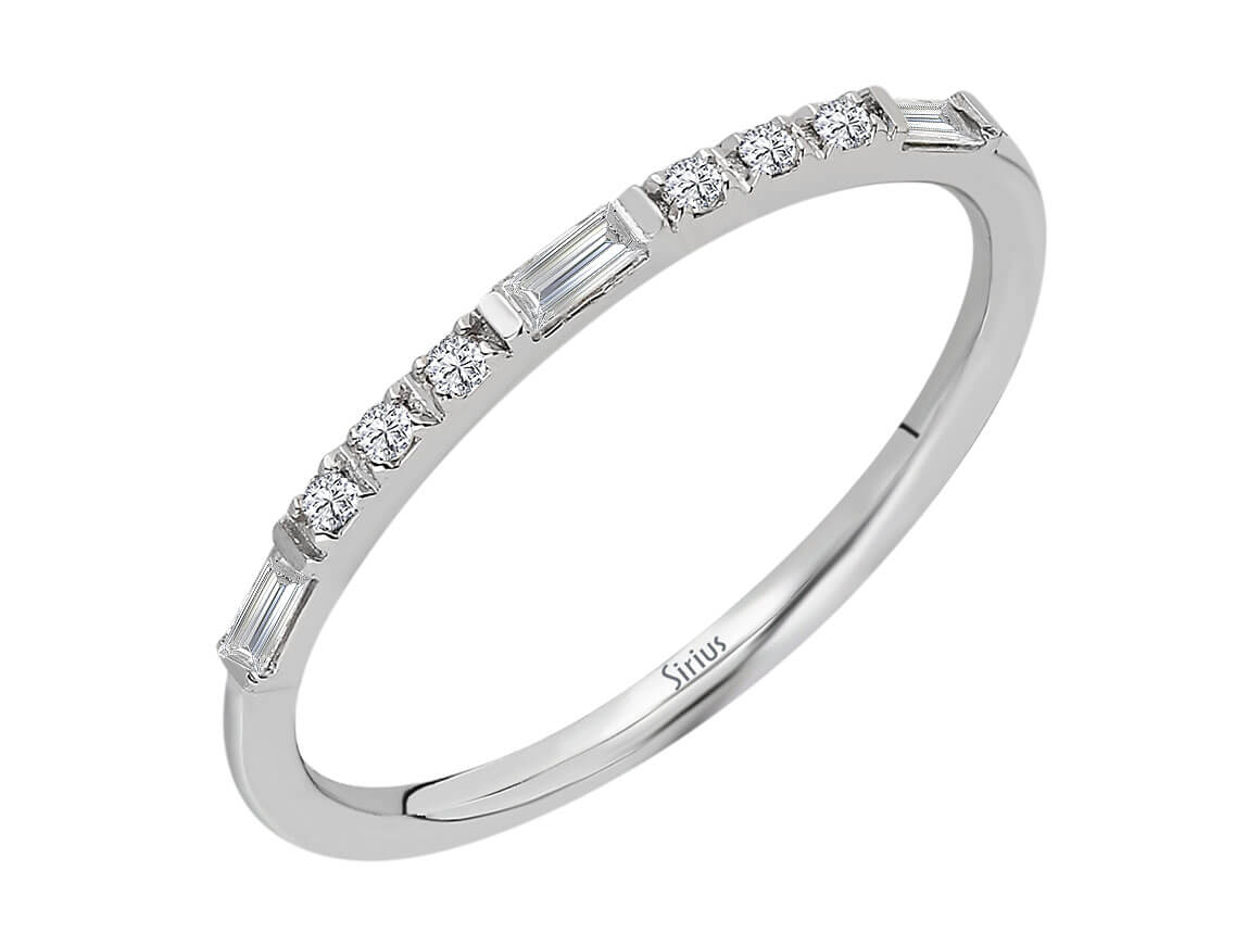 Elegant 14K white gold half ring with baguette and round diamonds – 1.40 carats