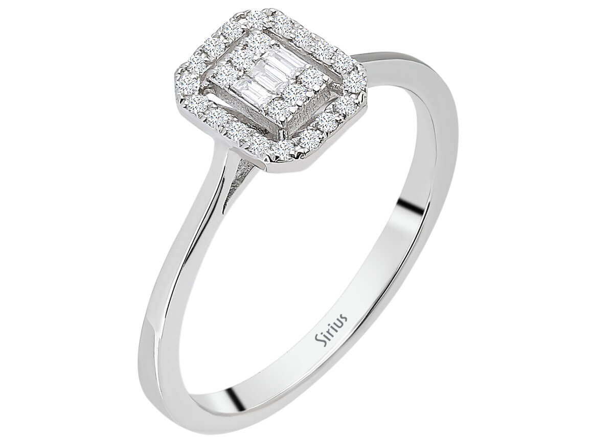 Bague baguette élégante en diamant avec sertissage halo en or 8K