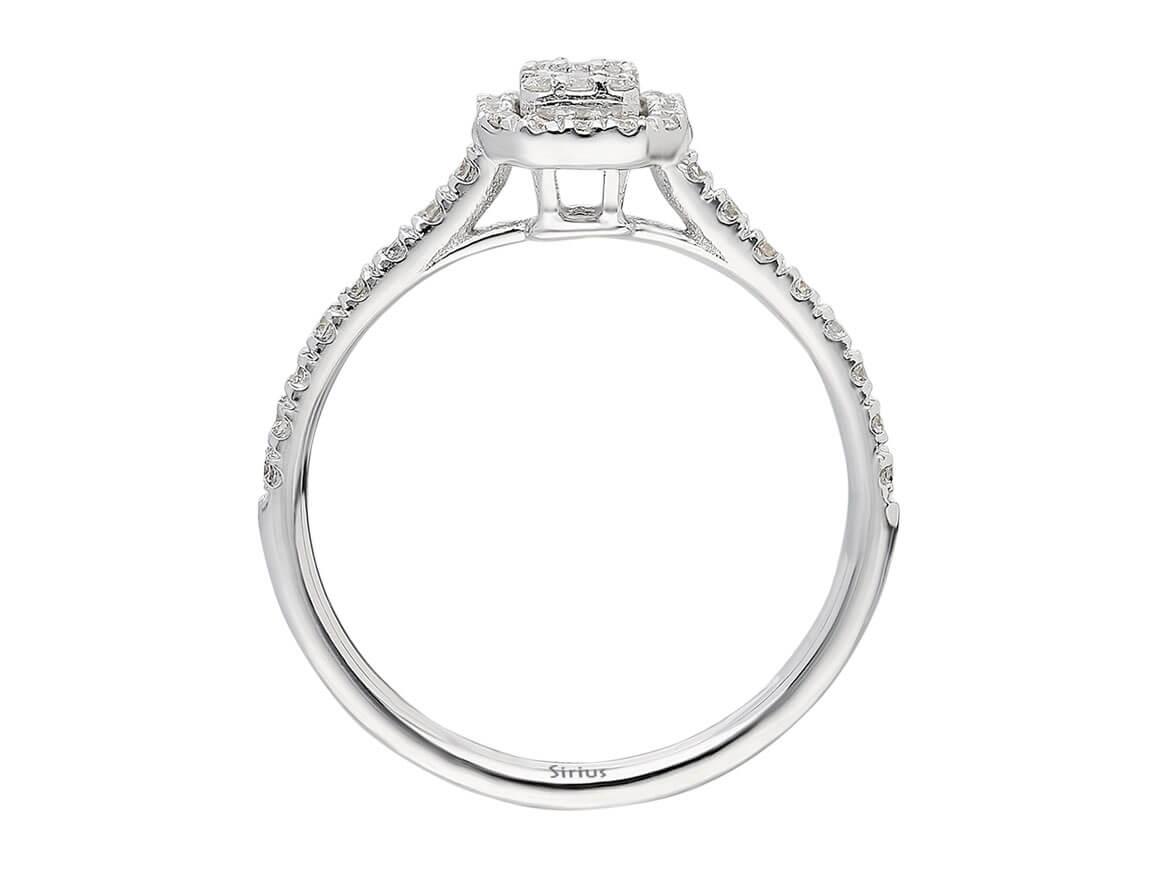 14K white gold ring with 38 round diamonds (0.44 carat) and 3 baguette diamonds (0.13 carat)
