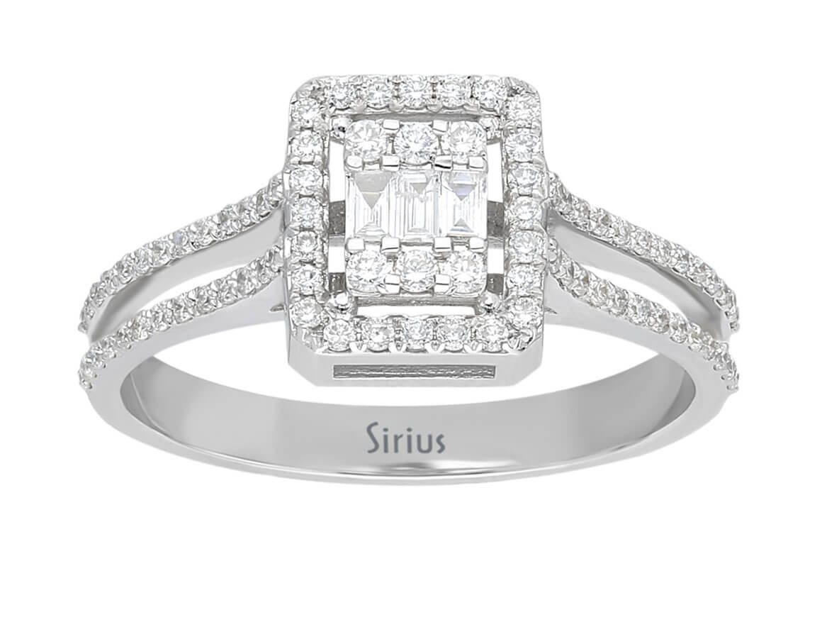 14K white gold ring with 86 round diamonds (0.35 carat) and 3 baguette diamonds (0.07 carat)
