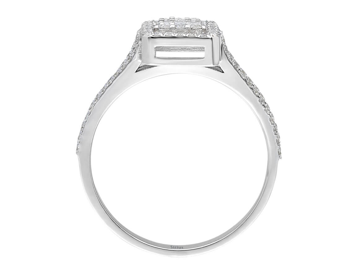 14K white gold ring with 86 round diamonds (0.35 carat) and 3 baguette diamonds (0.07 carat)