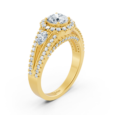 Yellow gold ring with white topaz & lab-grown diamonds – triple set