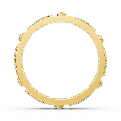 Yellow gold ring with lab diamonds and geometric pattern