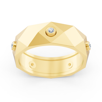Faceted yellow gold ring with lab diamonds