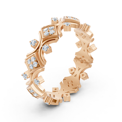 Extravagant rose gold ring with pavé and prong-set lab diamonds