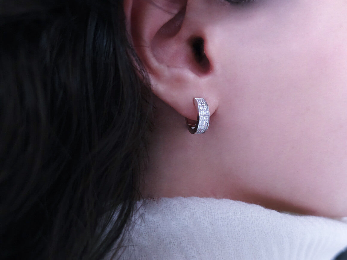 Créoles avec 36 diamants de laboratoire de 0,48 carat en Or Blanc 585, des Bijoux haut de gamme de Rosy Lab Diamonds