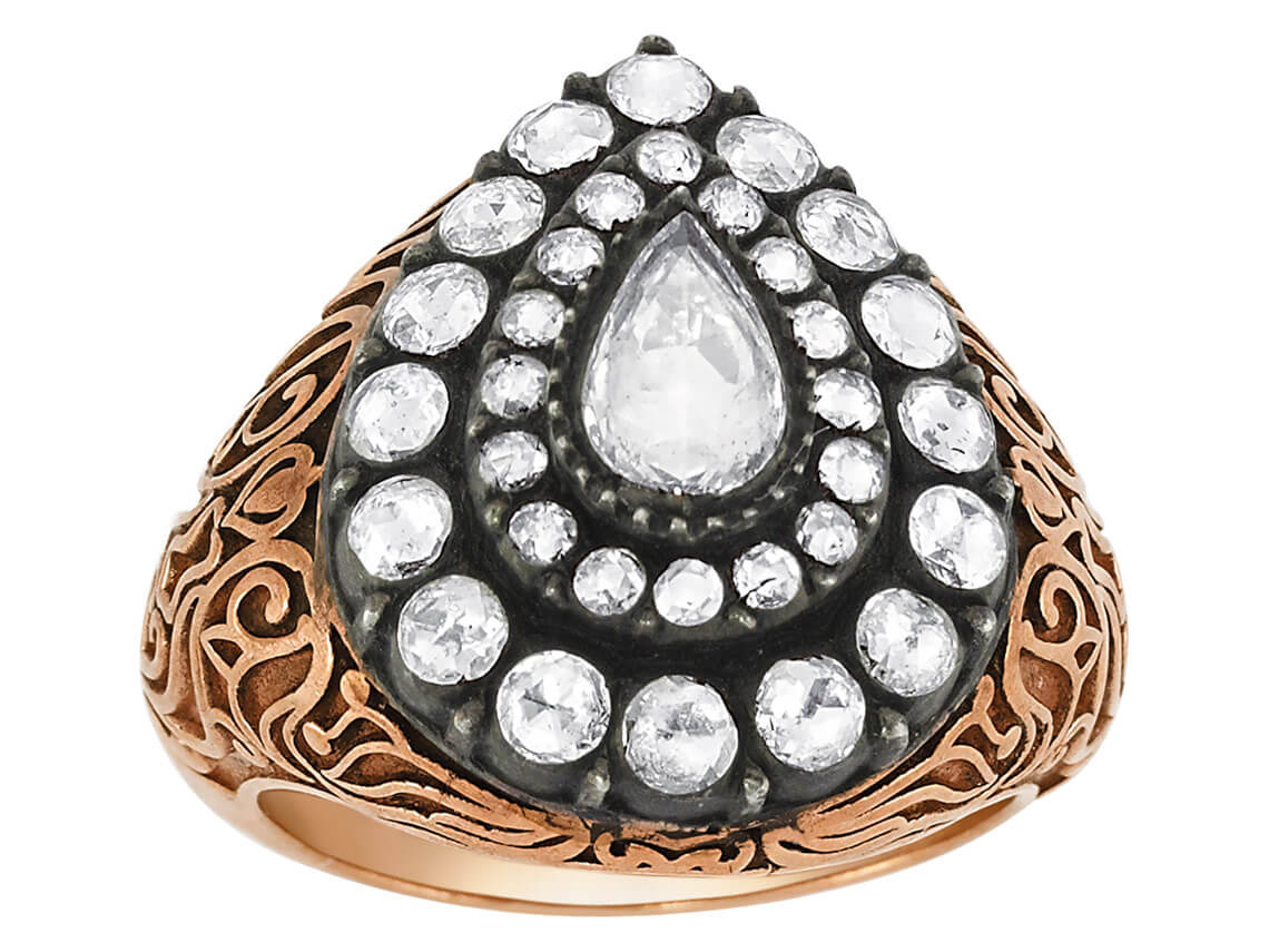 Bague Sultani avec diamants poire et ronds en Or Rose | Luxe antique 8 carats – Bijoux haut de gamme de Rosy Lab Diamonds