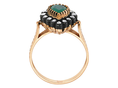 Antikstil-Ring mit Tropfenförmigem Smaragd und Elmas in Roségold