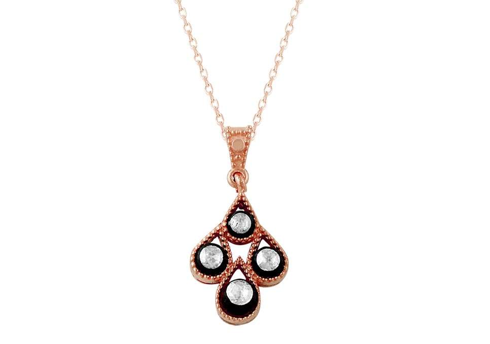 Yonca Pırlanta Kolye Ucu - 8K Rose Altın içinde 4 Pırlanta | Antika Mücevher - Rosy Lab Diamonds'tan yüksek kaliteli Mücevher