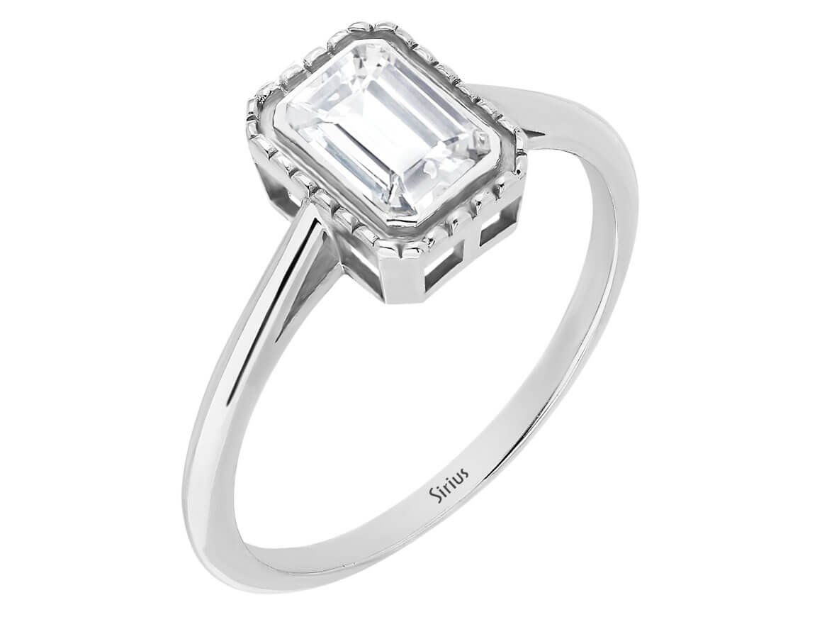 Zeitloser Ring mit laborgezüchtetem weißen Topas im Smaragdschliff | 14K Weißgold - hochwertiger Schmuck von Rosy Lab Diamonds