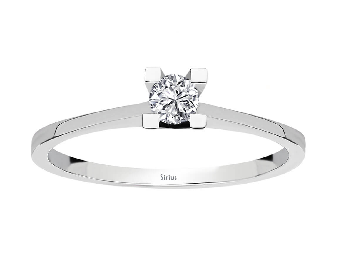 Fine white gold solitaire ring with 0.15 carat diamond