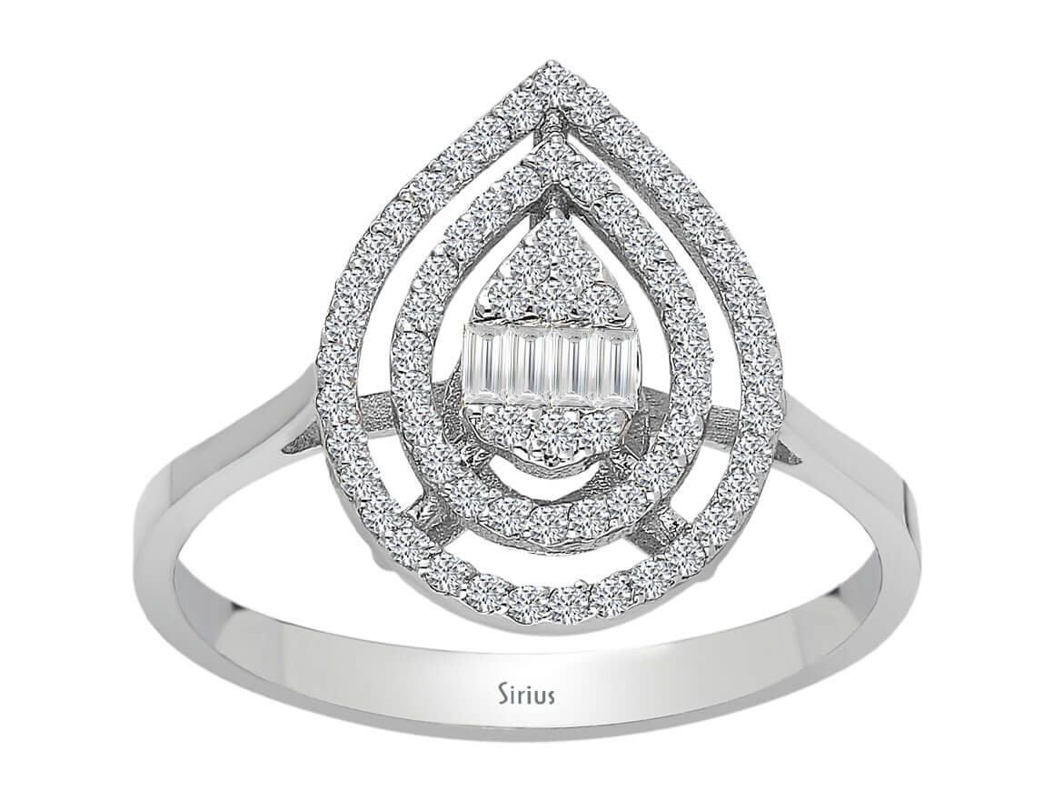 Bague élégante avec diamants synthétiques en taille baguette et ronde