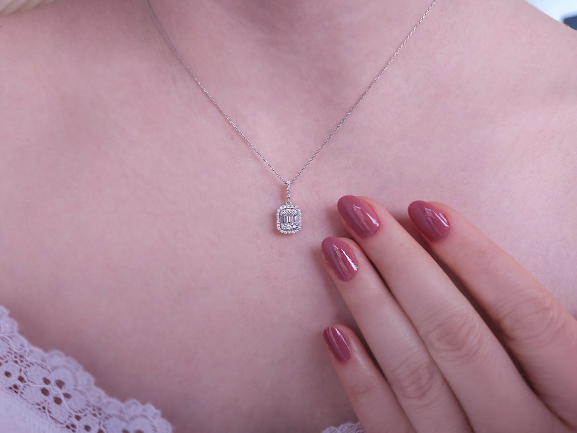 Pendentif avec diamants baguette et ronds | Diamants de laboratoire en Or Blanc 14 carats – Bijoux haut de gamme de Rosy Lab Diamonds