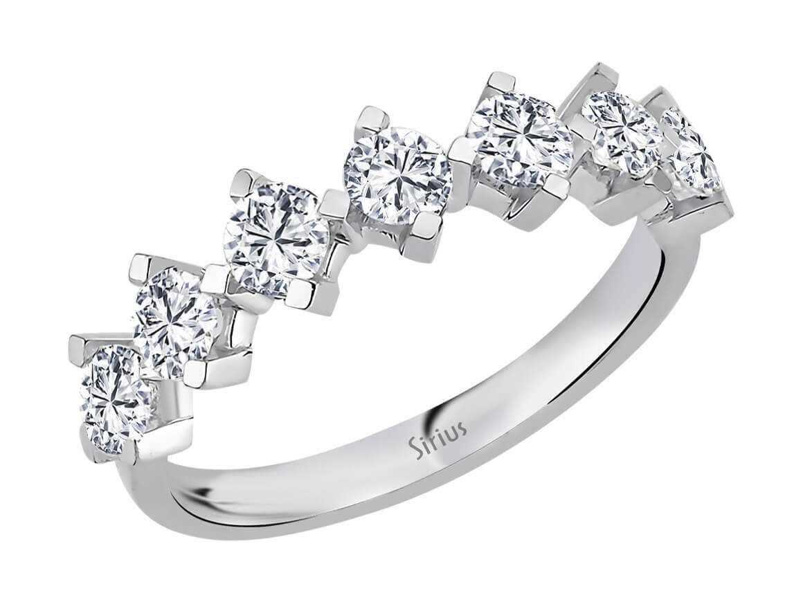 7 laboratuvar üretimi elmaslı Celestia Yüzüğü | 14K Altın, 1,04 ct - Rosy Lab Diamonds’tan yüksek kaliteli Mücevher