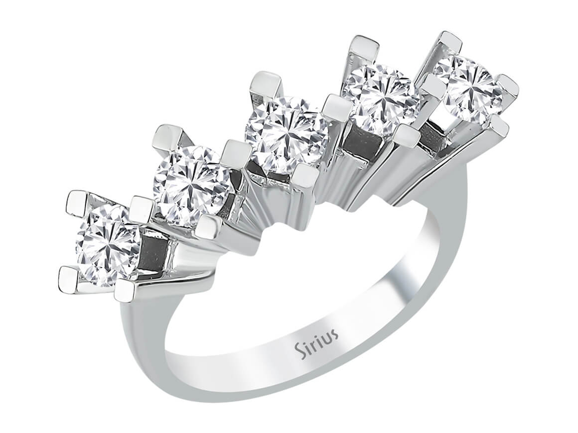 Brilliant five-stone ring with 1.50 carat lab diamonds