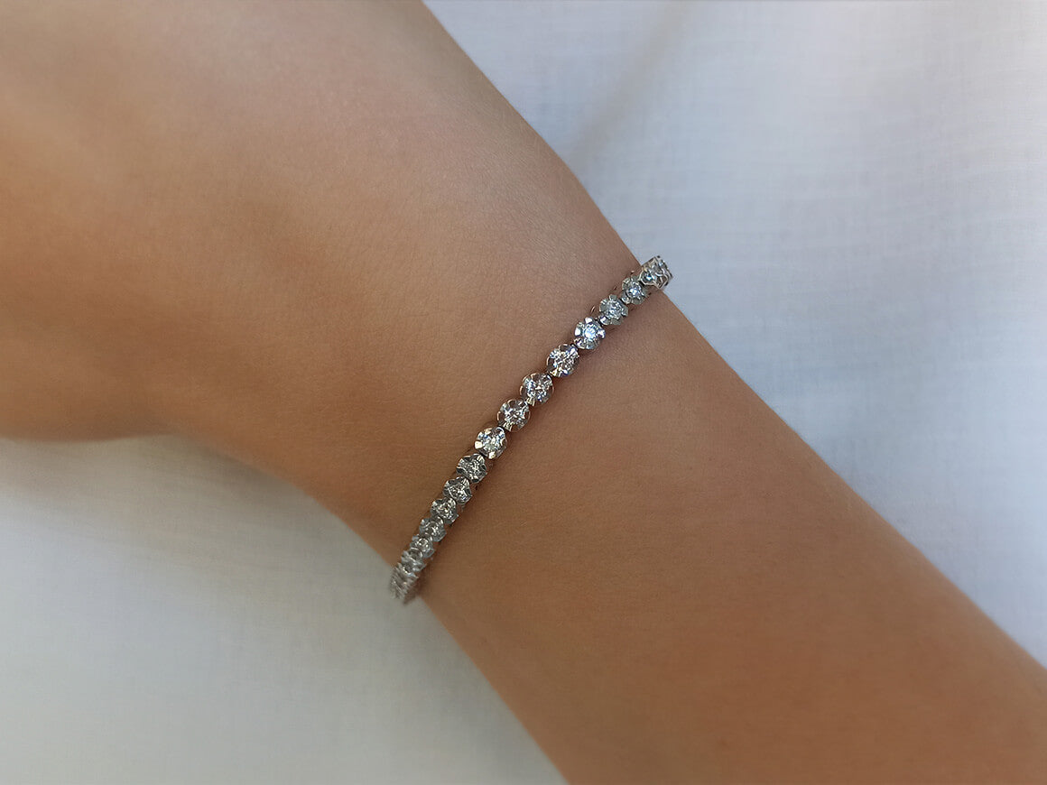 14K Beyaz Altın içinde 53 laboratuvarda üretilmiş elmaslı Su Yolu Bileklik - 1,80 ct | 41B0004 - Rosy Lab Diamonds’tan yüksek kaliteli Mücevher