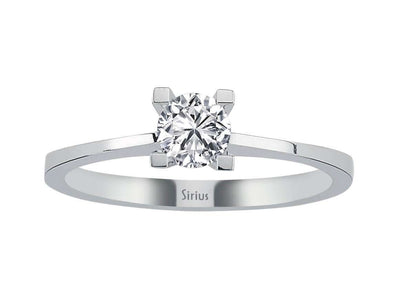 Classic white gold solitaire ring with 0.40 carat diamond