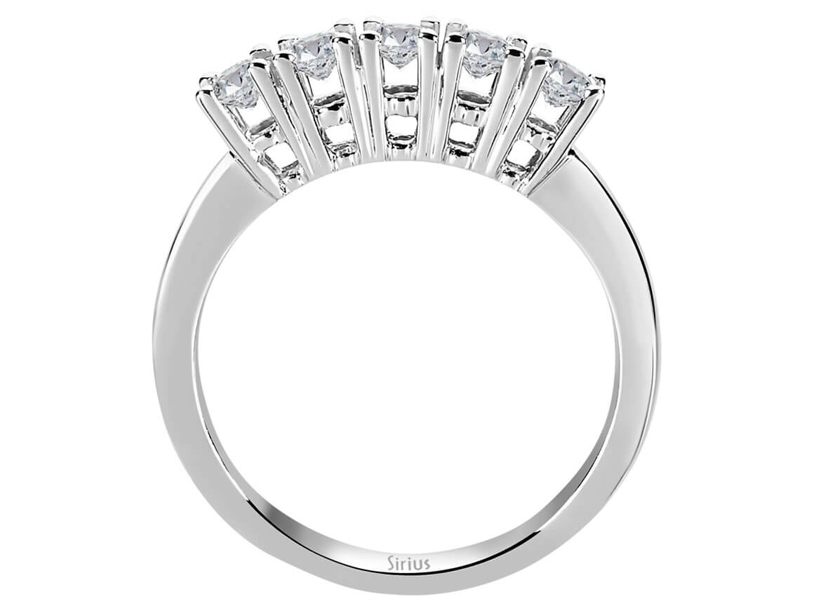 Bague en diamant élégante à 5 pierres, Taille Brillant Rond, en Or Blanc 14 carats - diamants de laboratoire - Bijoux haut de gamme de Rosy Lab Diamonds