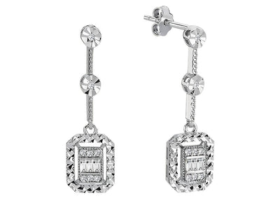 Glamorous dangling earrings with baguette and brilliant-cut diamonds in 333 white gold