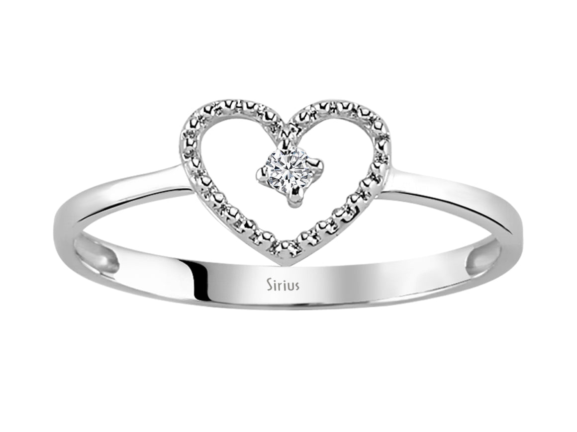 Élégante bague solitaire cœur en Or Blanc 8K avec 1 diamant de laboratoire – Élégance durable – Bijoux haut de gamme de Rosy Lab Diamonds