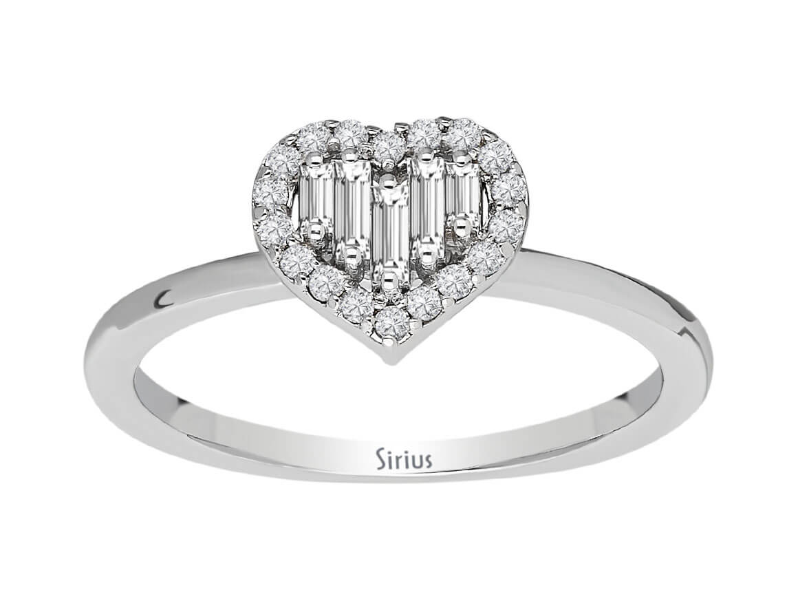 Eleganter 14K Weißgold Herz-Ring mit 5 Baguette-Diamanten und 18 Runddiamanten – 2,04 Karat